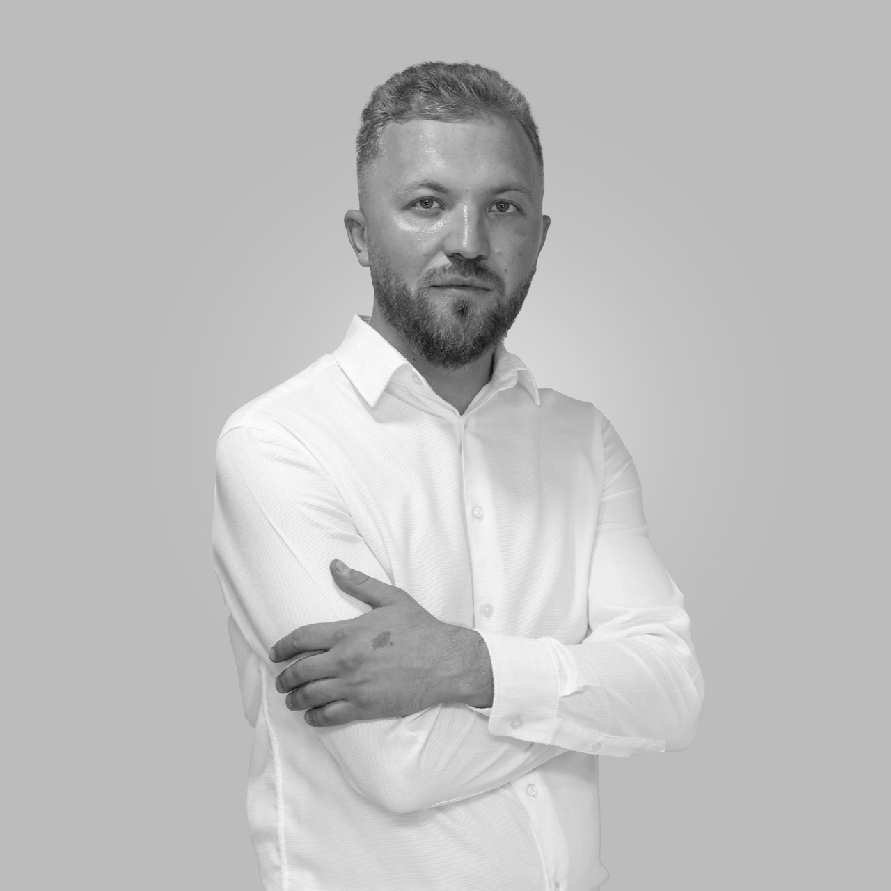 Iulian Dolis