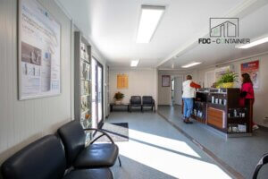 Bioderm Empfangs und WartezimmerprojektFDC-CONTAINER