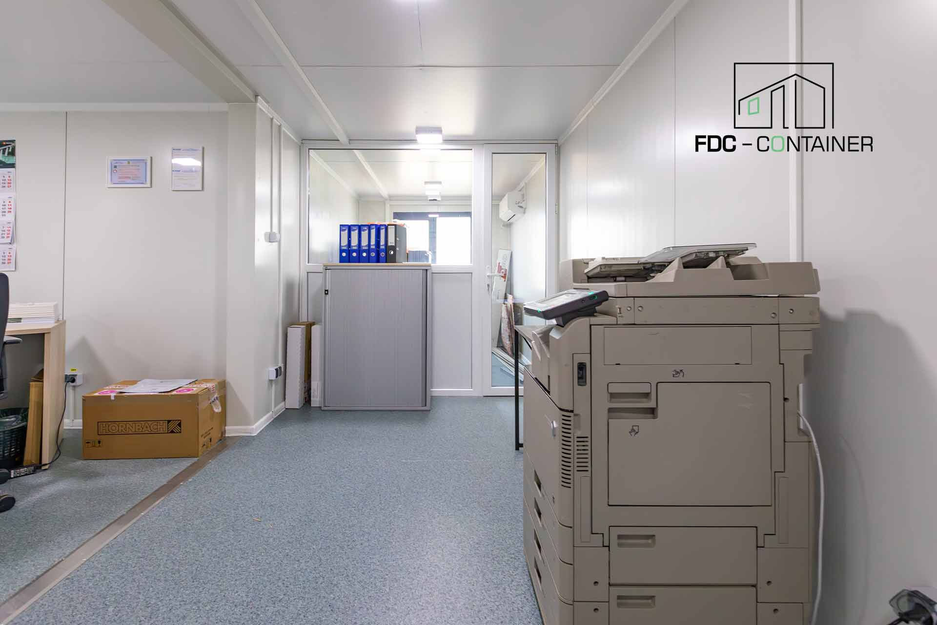 Modulares-Büroensemble-für-Gemeinschaftsräume-–-Contaire-FDC