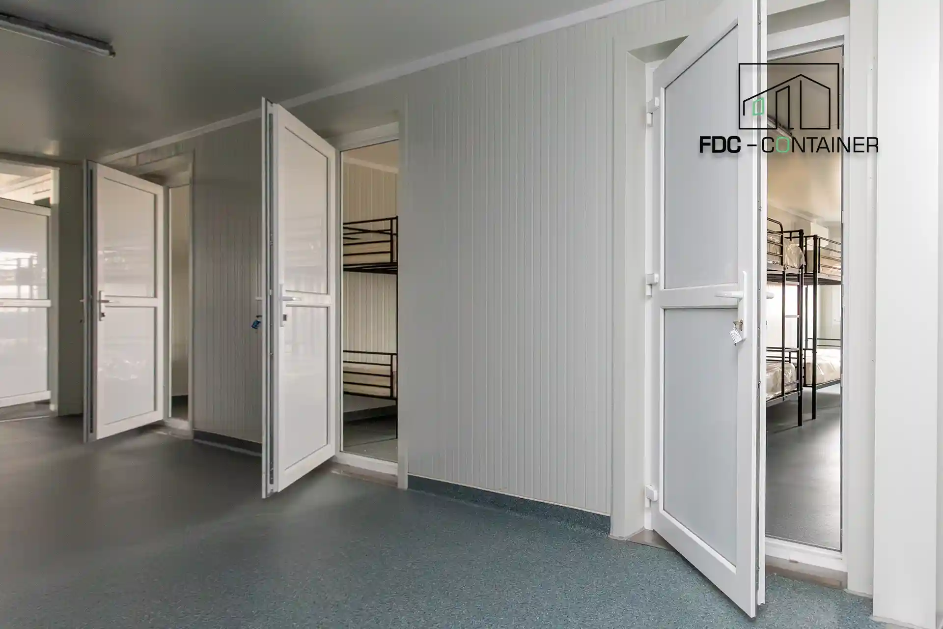 Containertyp als Pausenbereich für Arbeiter - FDC Container